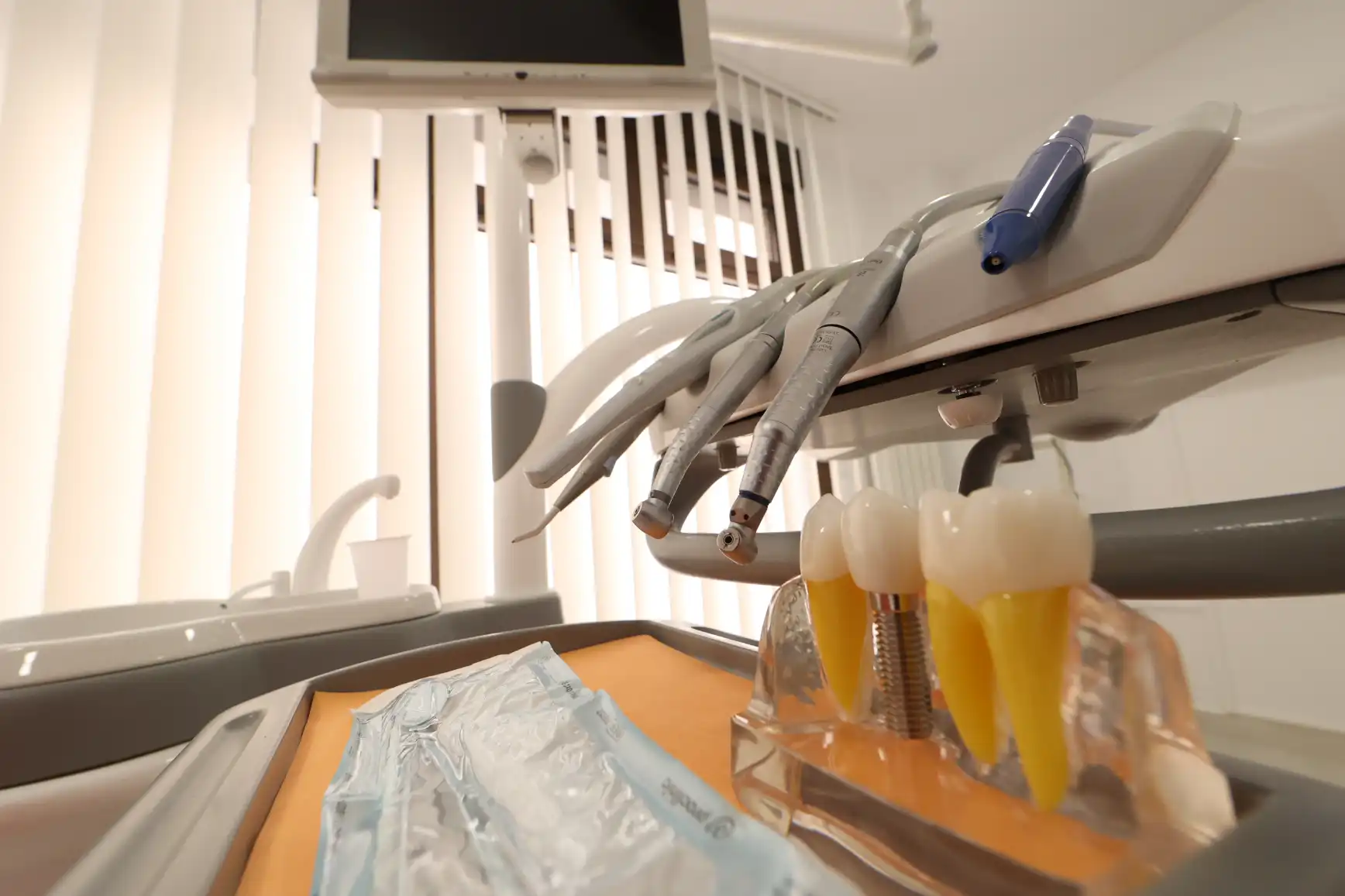 Periimplantitis y mucositis periimplantaria